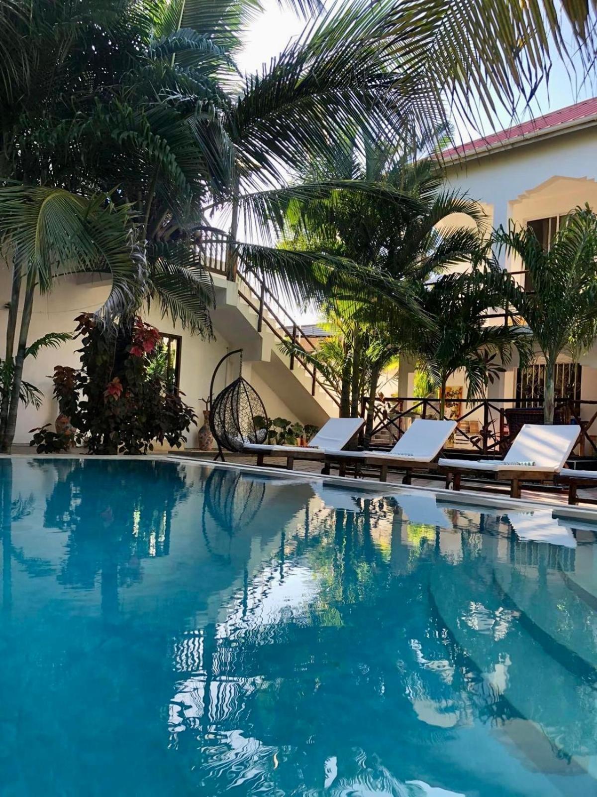 Cezere The Palm Hotel Paje Dış mekan fotoğraf